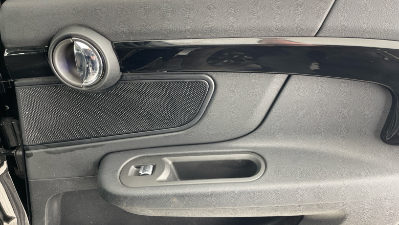 MINI Countryman 1.5 Cooper S E Classic ALL4 PHEV 5dr Auto Hatchback